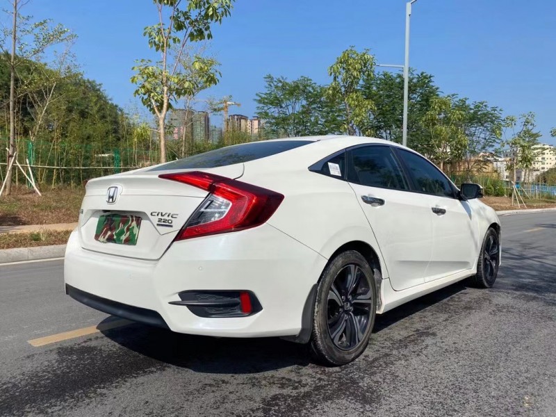 东莞16年本田思域6