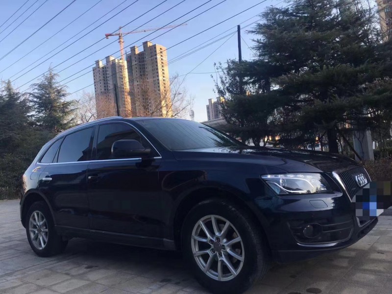 青岛11年奥迪Q54