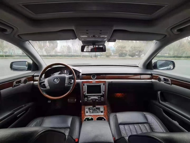 郑州11年大众辉腾6