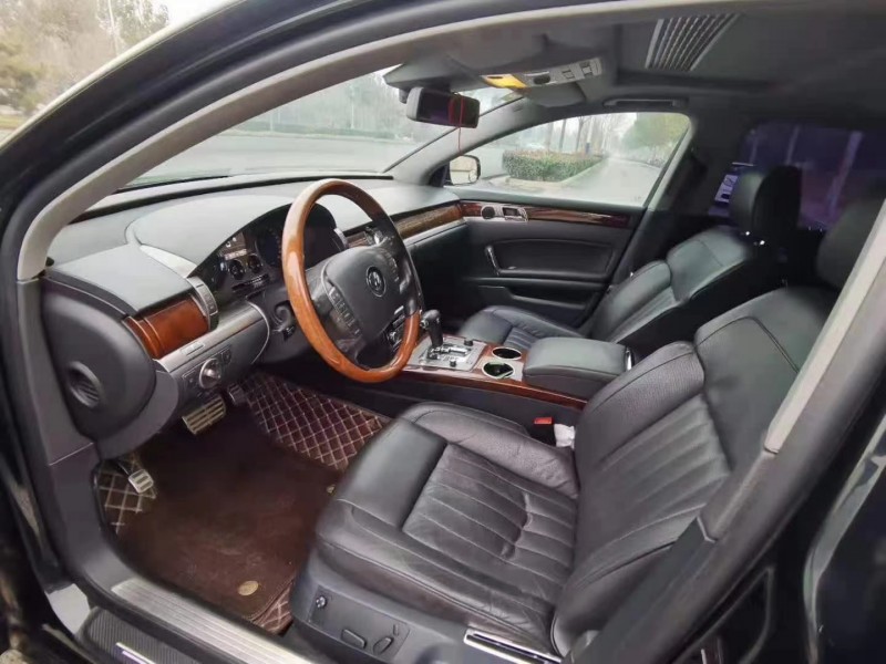 郑州11年大众辉腾7