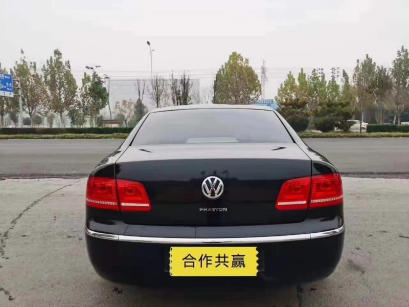 郑州11年大众辉腾9