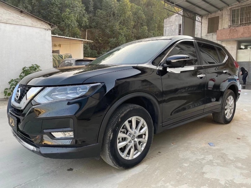 江门20年日产奇骏3