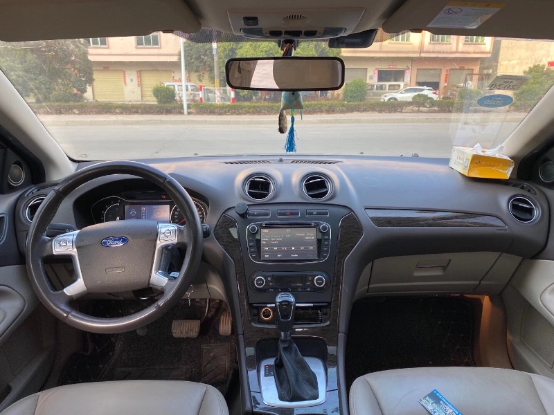 东莞12年福特蒙迪欧-致胜7