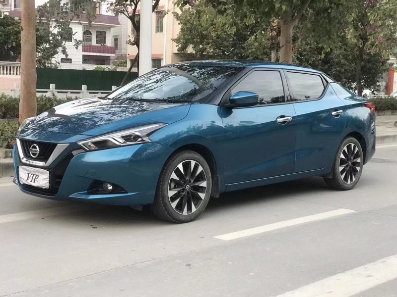 中山18年日产蓝鸟7