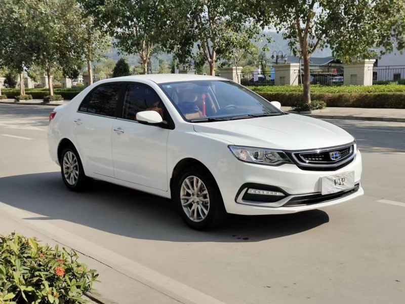 中山19年吉利远景8