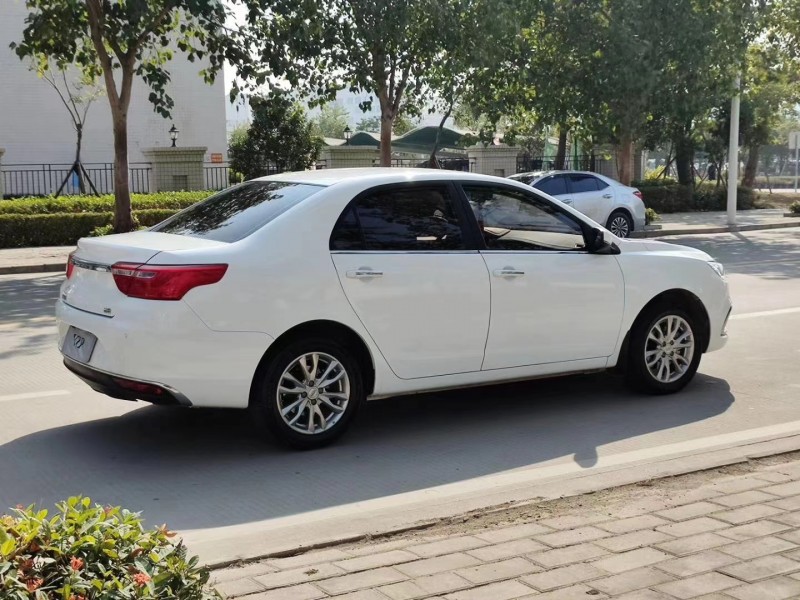 中山19年吉利远景4