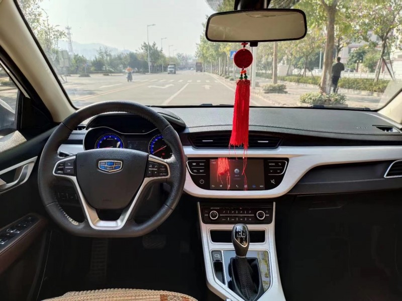 中山19年吉利远景1