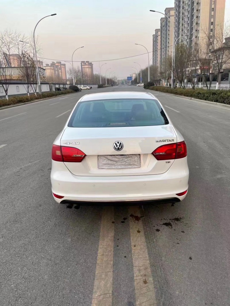 淮安15年大眾速騰5