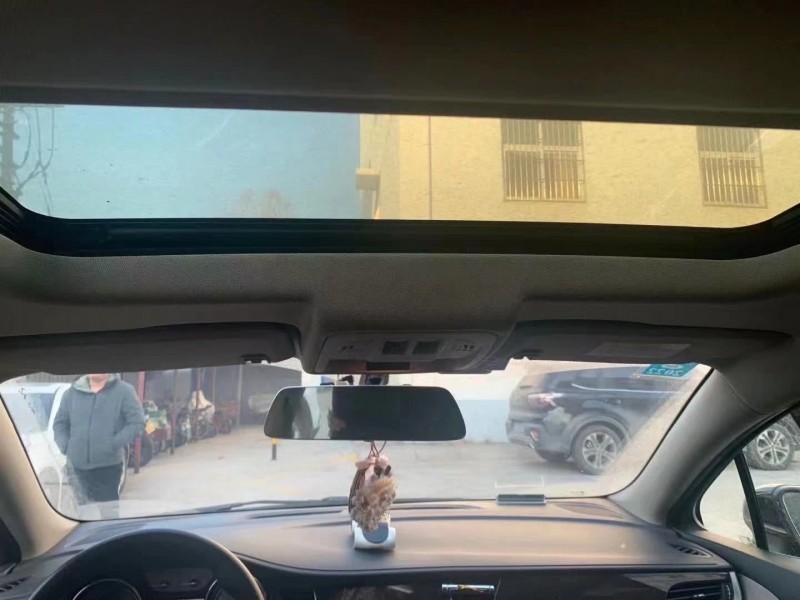 济南18年别克威朗3