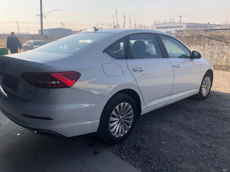 保定20年大众朗逸6