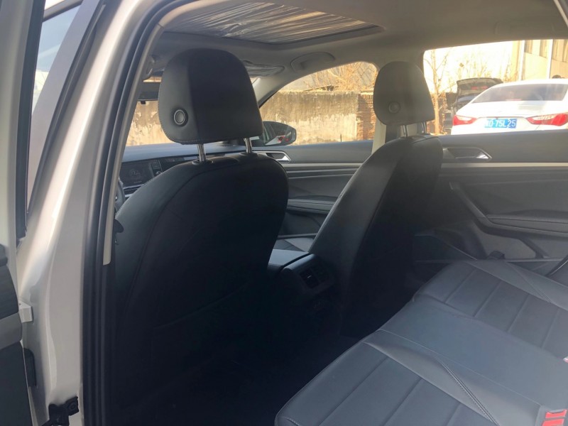 保定20年大众朗逸7