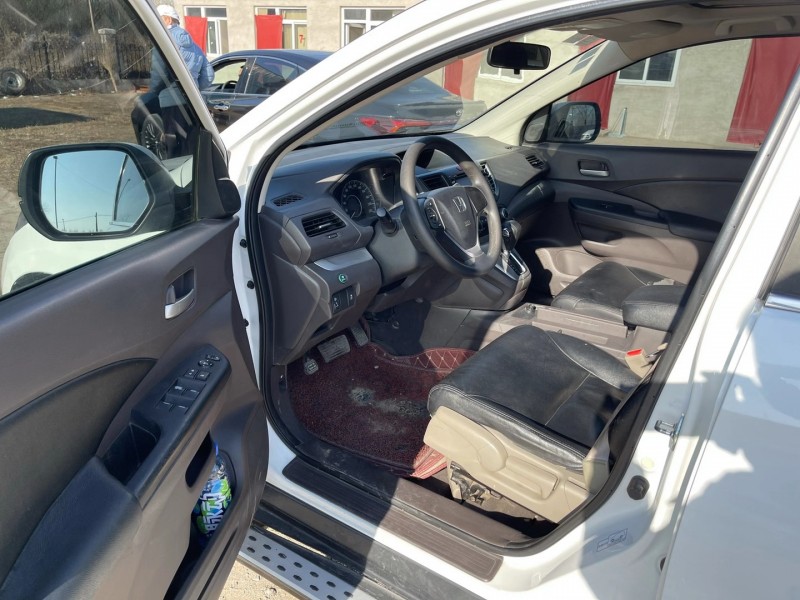 保定13年本田CRV5