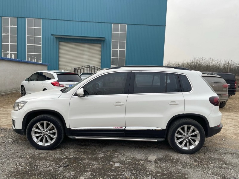 保定15年大众途观2