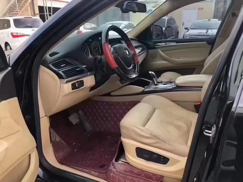 保定11年宝马X64