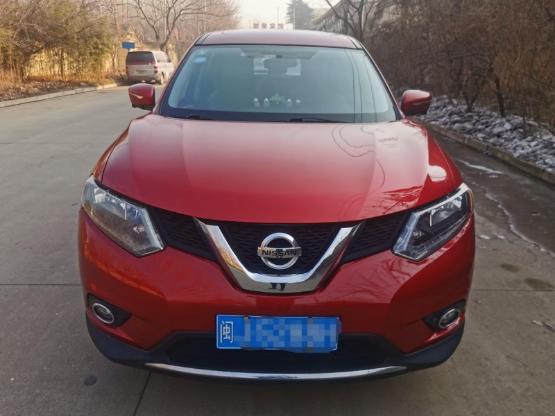 济南15年日产奇骏1