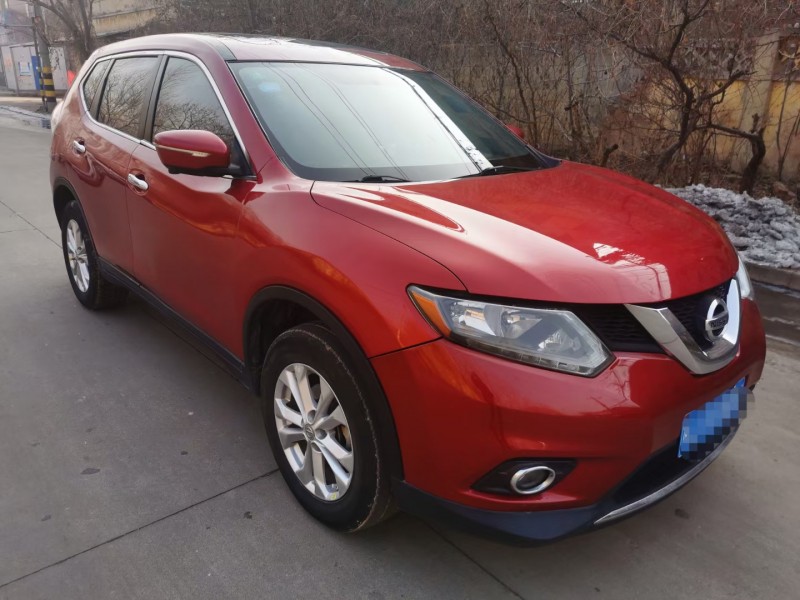 济南15年日产奇骏3