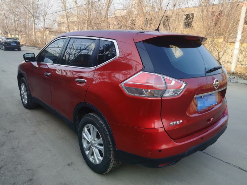 济南15年日产奇骏7