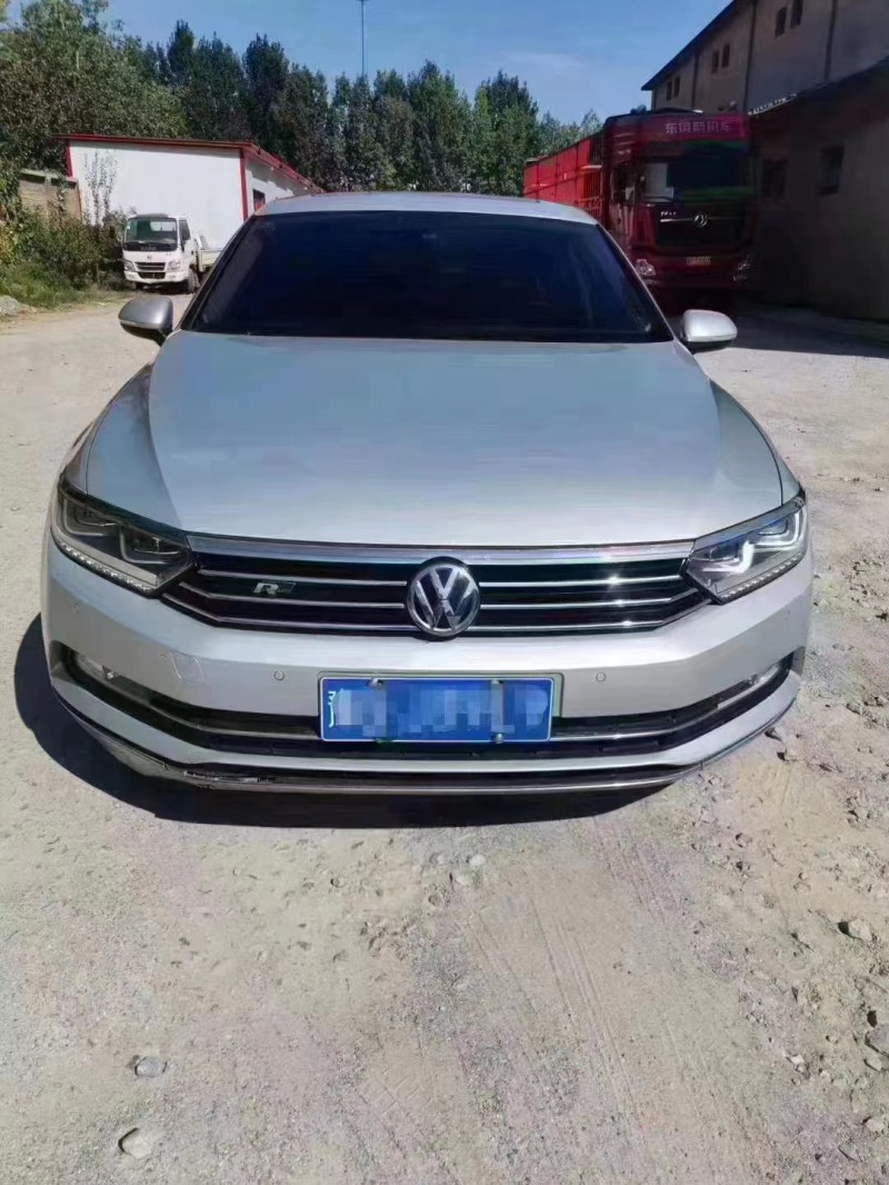 保定17年大众迈腾1