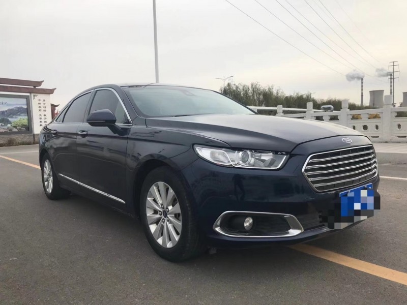 潍坊17年福特金牛座6