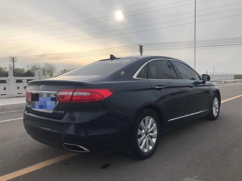 潍坊17年福特金牛座1