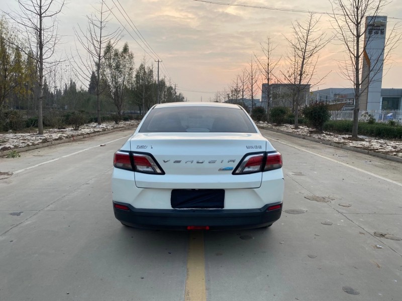 徐州18年啟辰D602