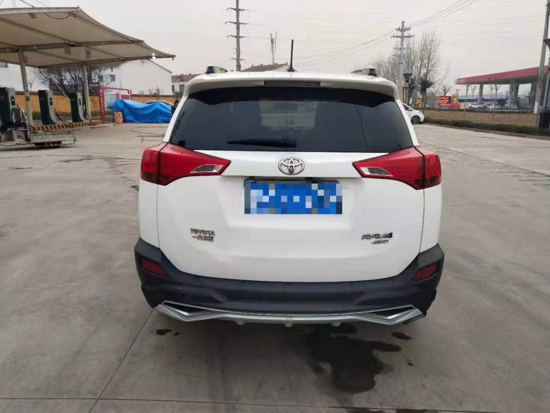 北京14年丰田RAV45