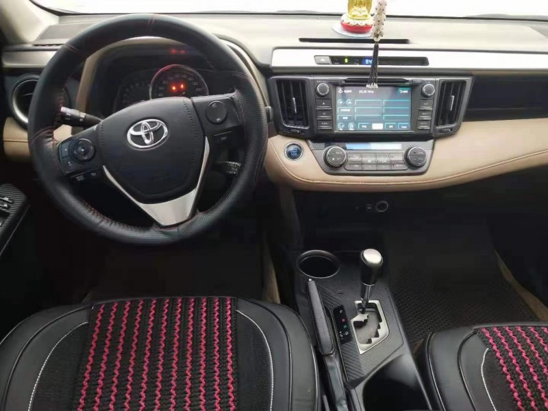 北京14年丰田RAV48