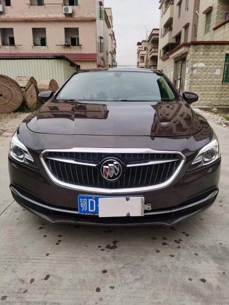 中山17年别克君越1