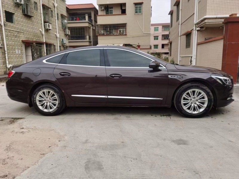 中山17年别克君越4