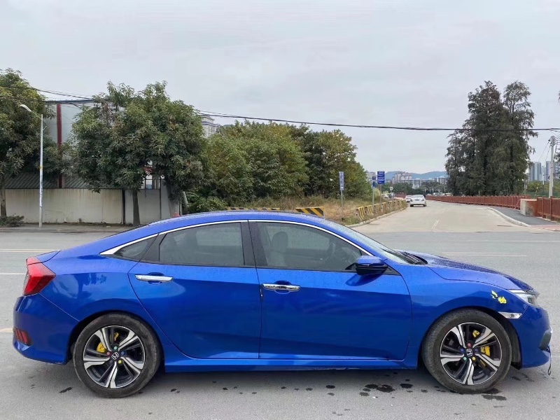 广州18年本田思域5