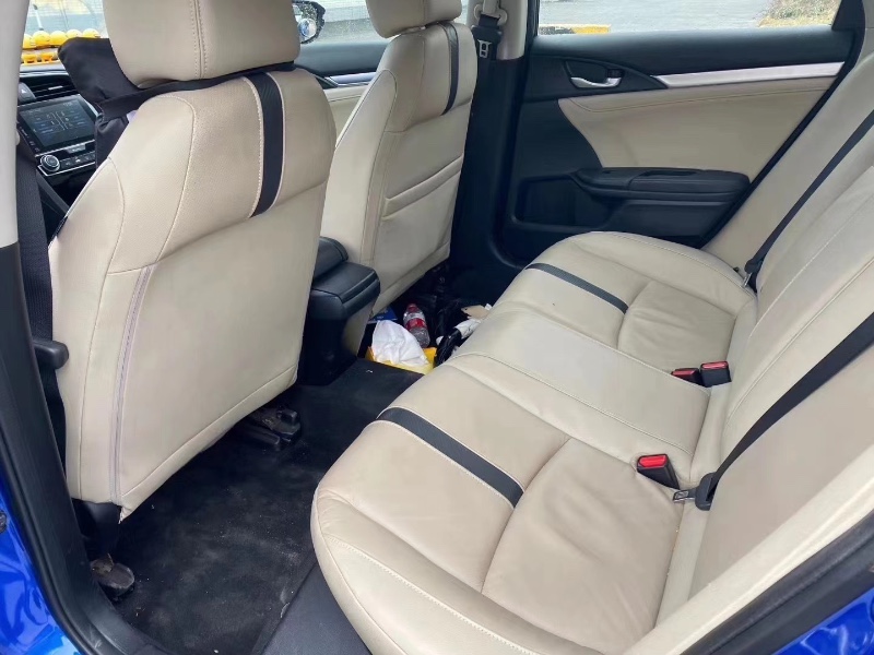 广州18年本田思域8