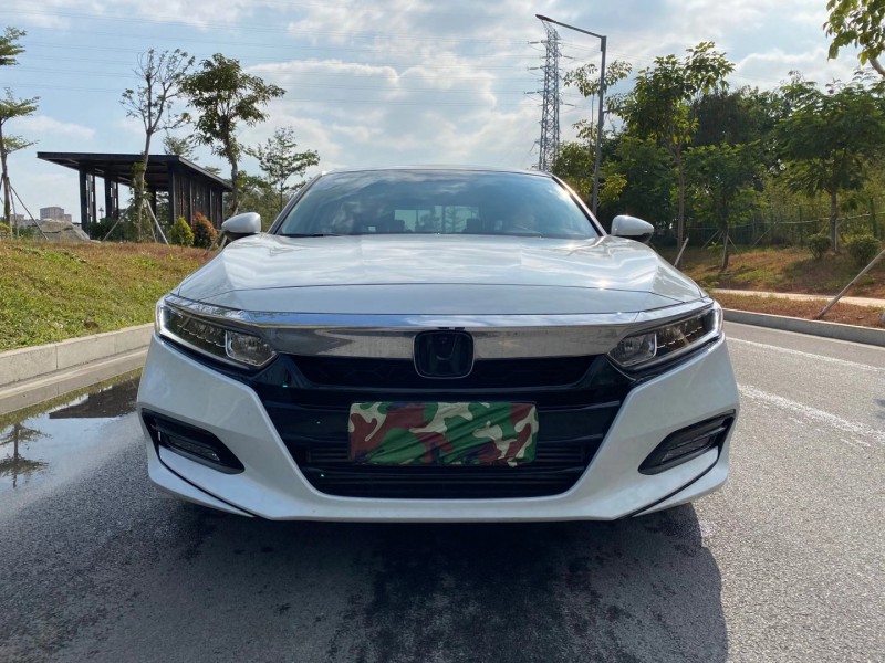 东莞20年本田雅阁1