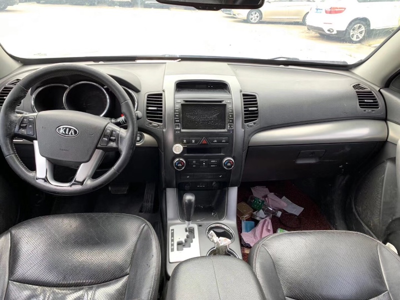 广州12年起亚索兰托5