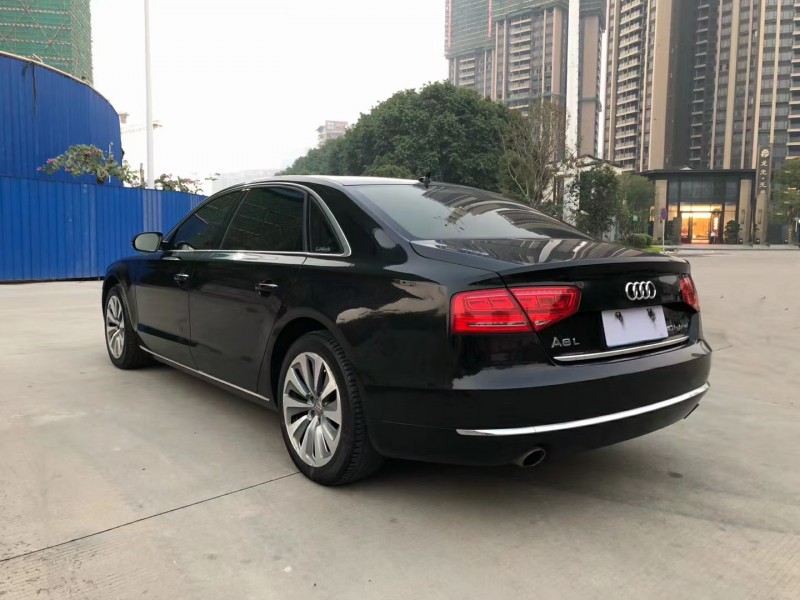 蘭州16年奧迪A8L4