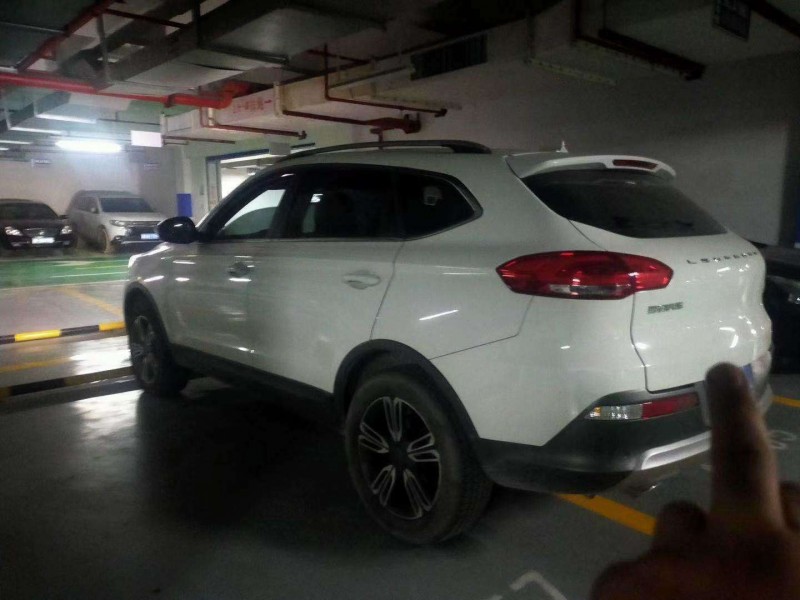 常德19年獵豹汽車CS102