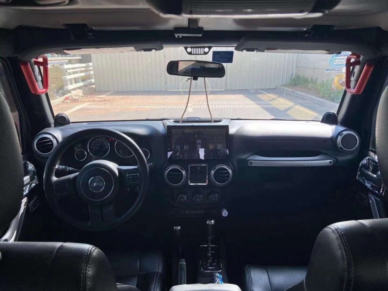 漳州12年Jeep牧馬人5