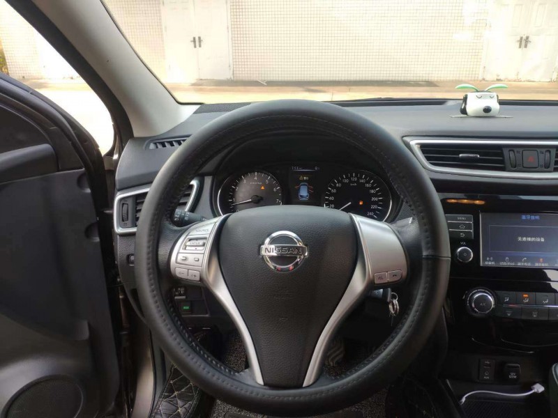 武汉19年日产逍客8