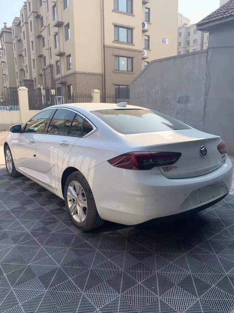 潍坊19年别克君威7