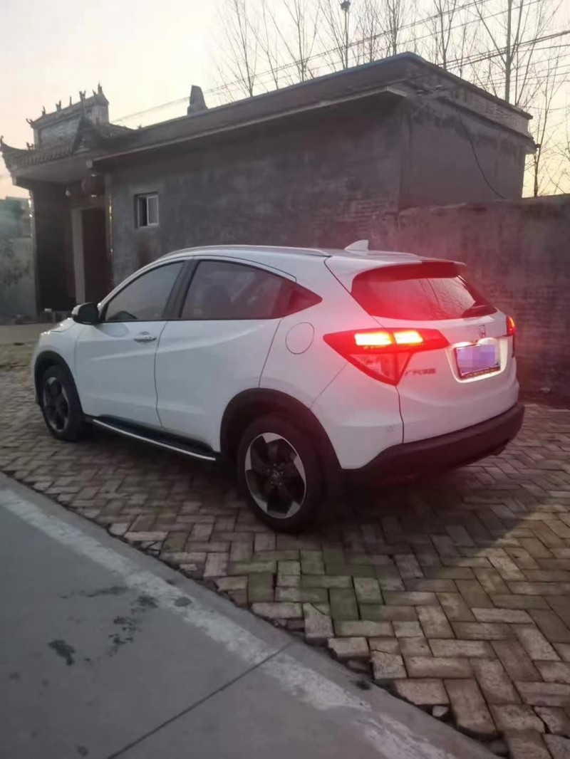 济宁15年本田缤智6