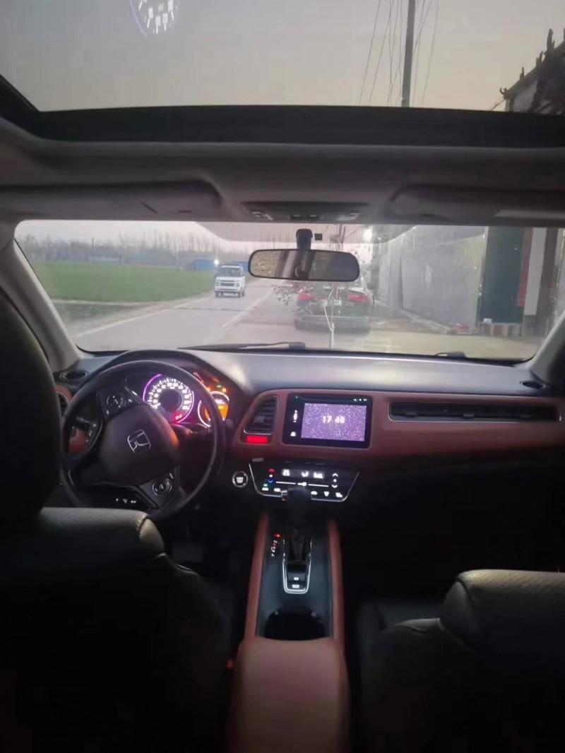 济宁15年本田缤智9