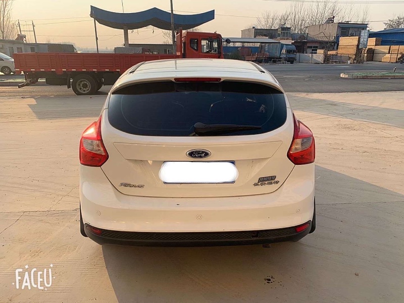 烟台14年福特福克斯7