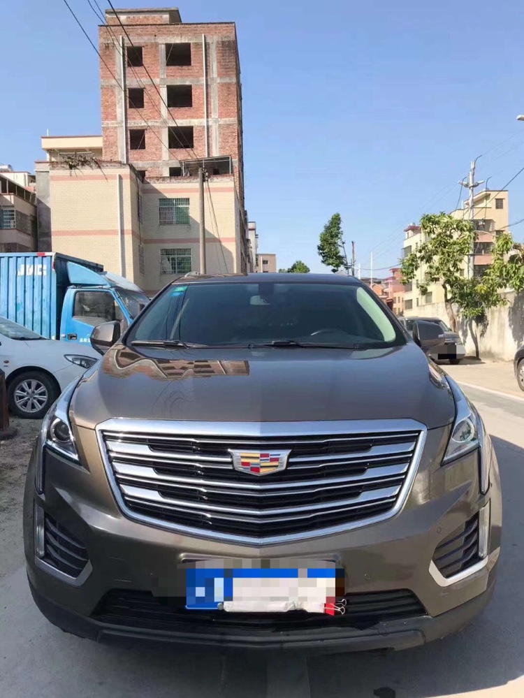 广州17年凯迪拉克XT58