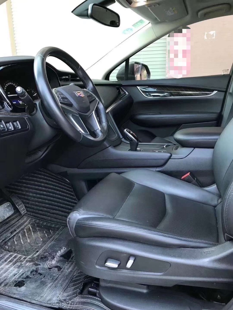 广州17年凯迪拉克XT56