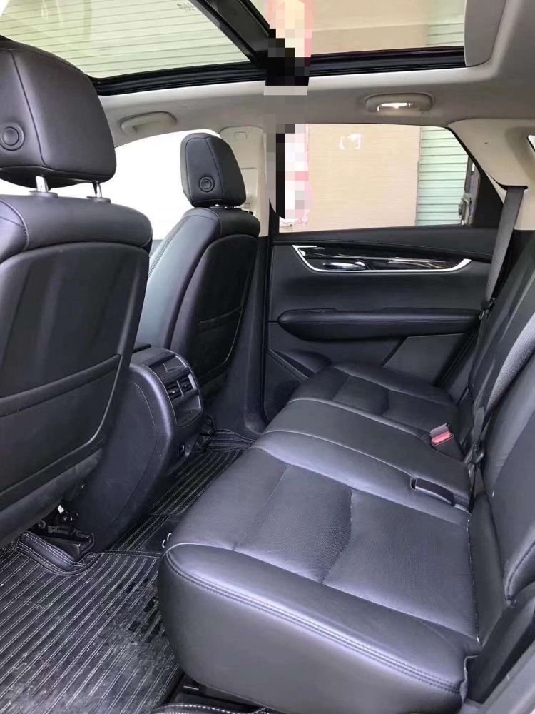 广州17年凯迪拉克XT54