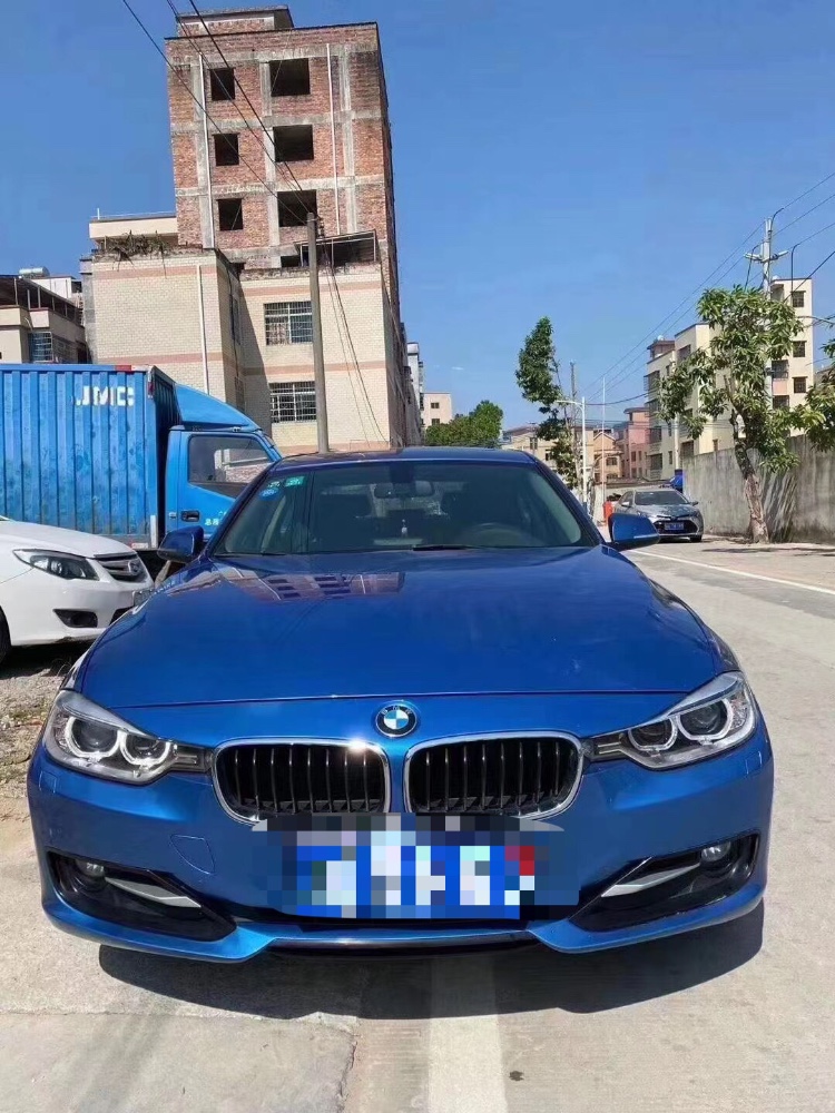广州15年宝马3系9