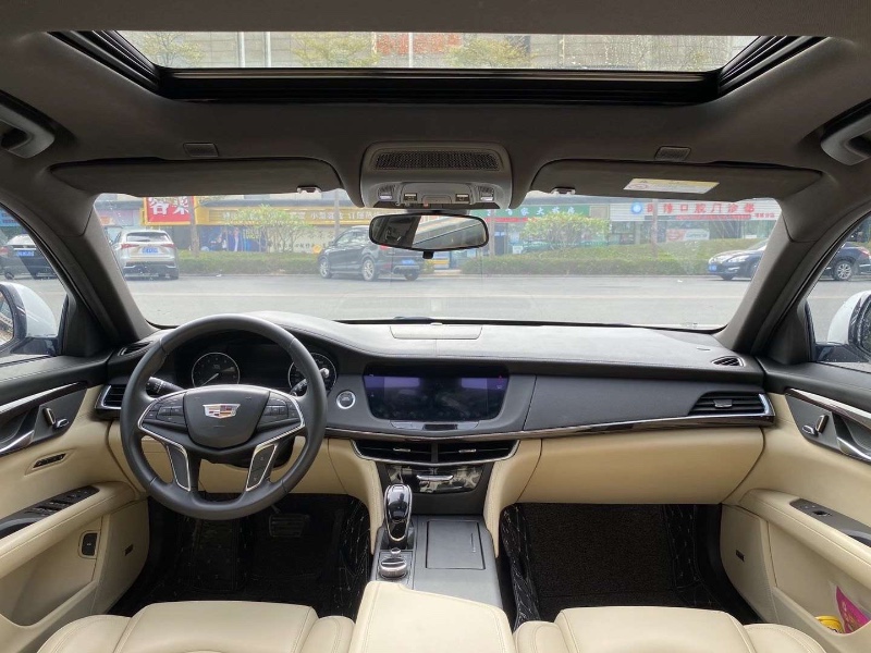 广州20年凯迪拉克CT66