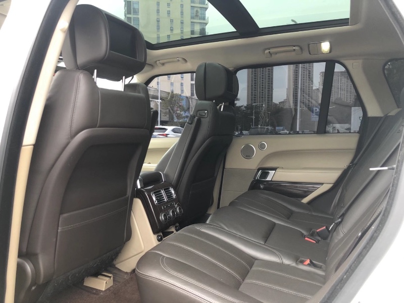 广州18年路虎揽胜行政3