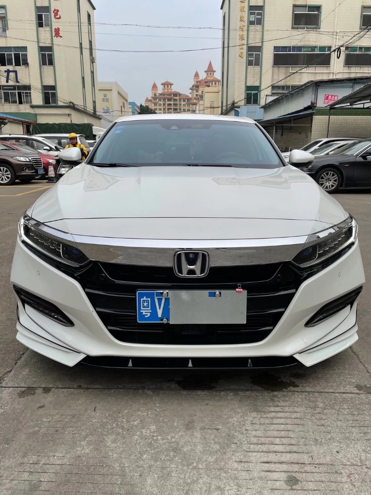 中山19年本田雅阁7