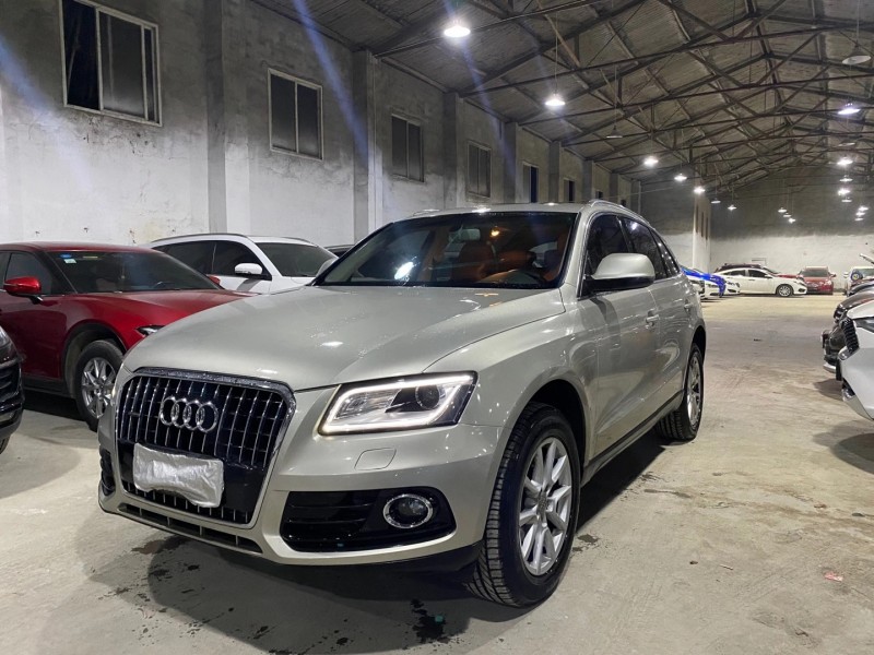 成都15年奥迪Q52