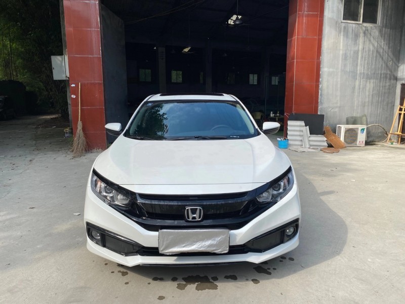 成都20年本田思域1